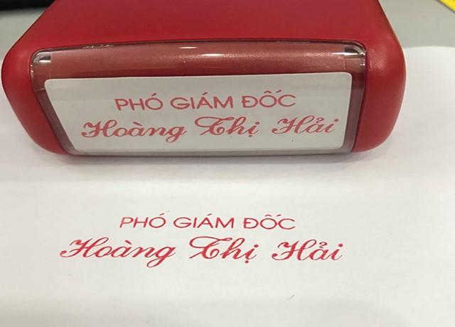 Khắc dấu tên cá nhân độc đáo cho người yêu thích sự khác biệt 2 Tầm quan trọng của khắc dấu tên cá nhân trong cuộc sống hiện đại